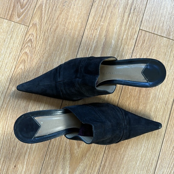 Bruno Magli vintage slide, black suede, kitten heel. Size 9.5, very good - Picture 2 of 4